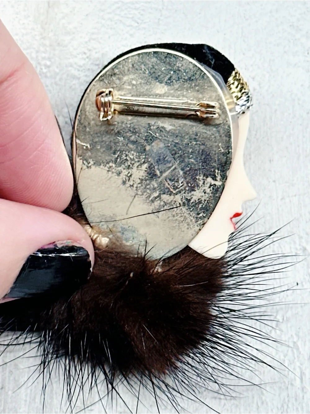 383u. Ladyface Fur Brooch Vintage